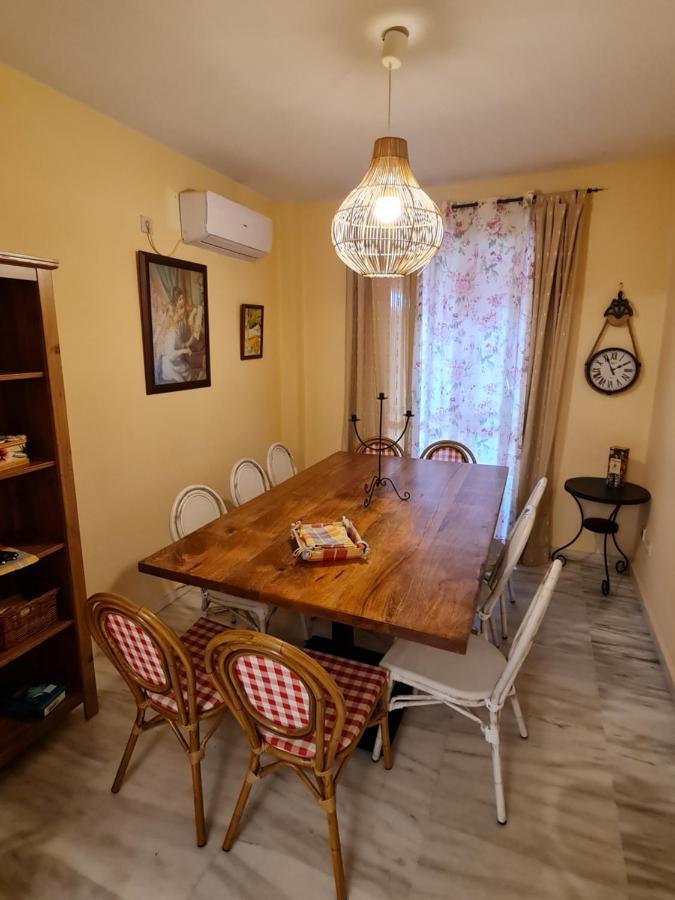 Casa Camino Del Agua Villa Castilleja de la Cuesta Kültér fotó